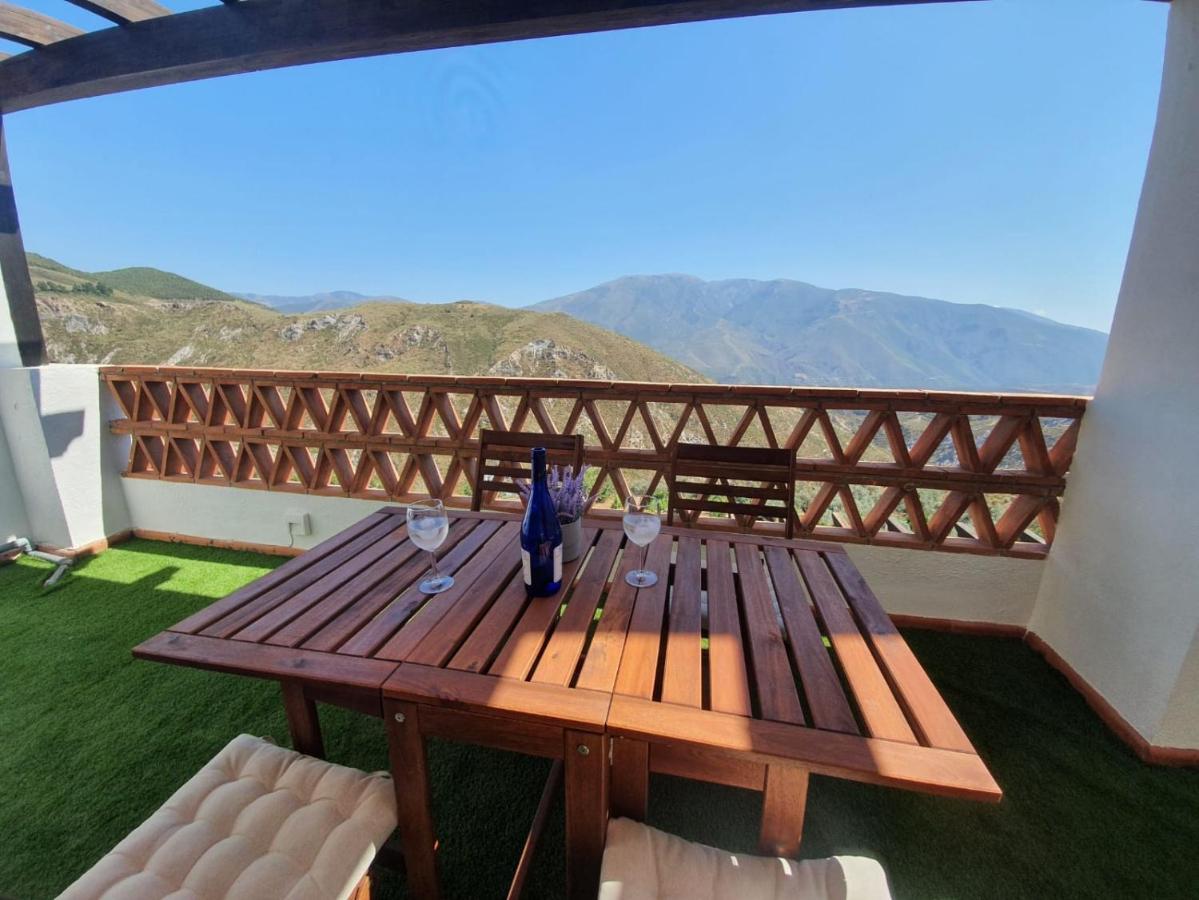 Tuguest Carataunas Apartment Alpujarra المظهر الخارجي الصورة